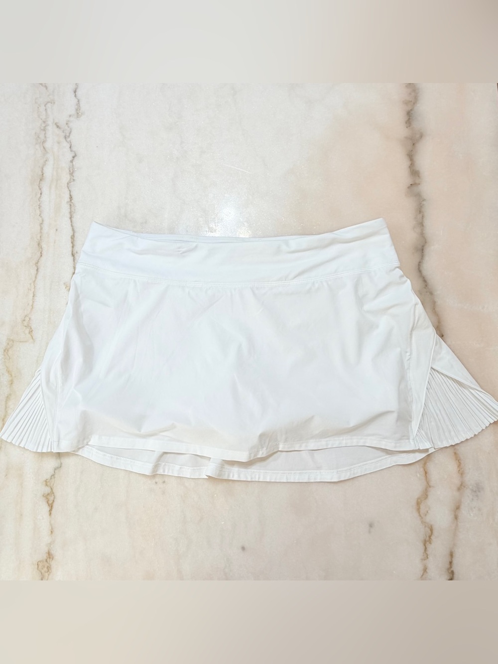 Lululemon Play Off the Pleat Mid Rise Tennis Skirt in White